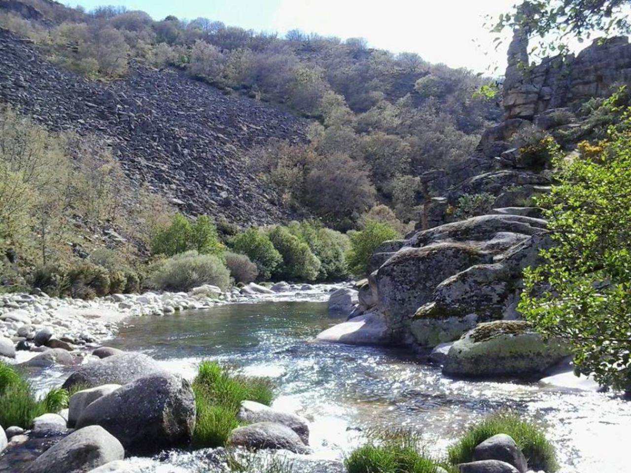Casa Rural La Tablilla Y La Terraza Navalperal de Tormes Esterno foto